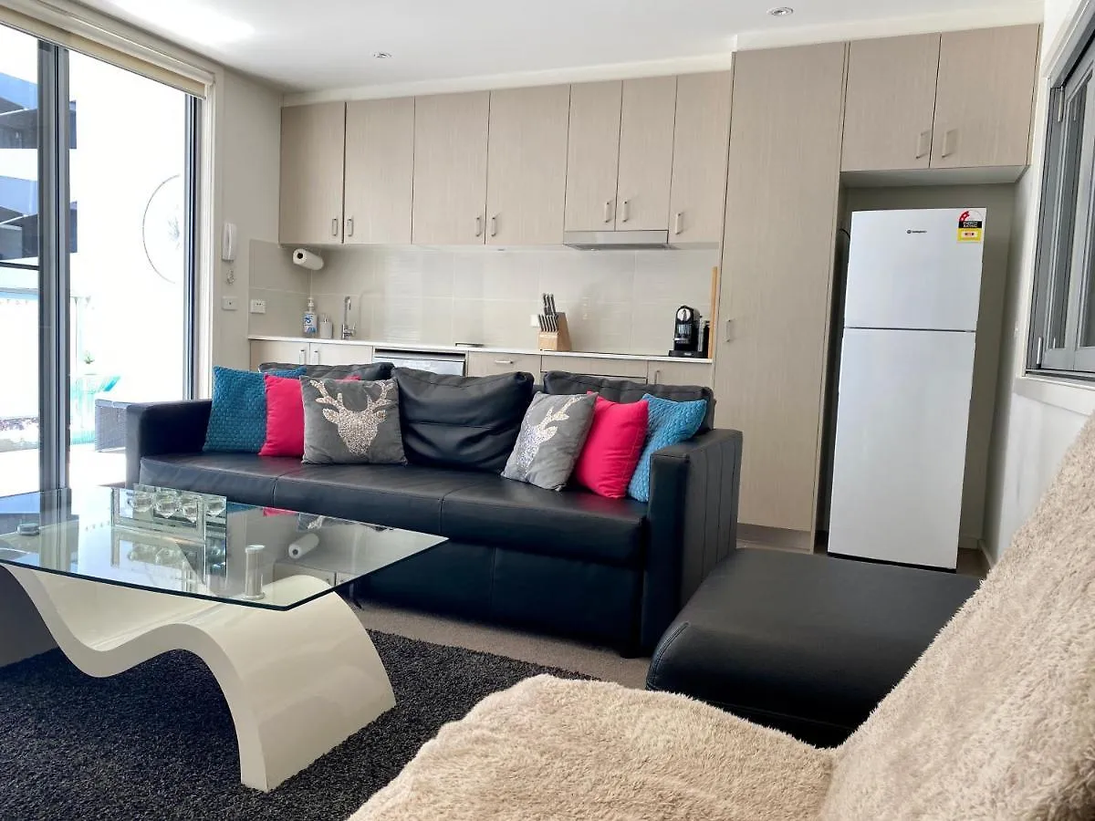 Envy 30 Luxe 1 Bedroom Executive Apartment In The Heart Of Braddon Wine Wifi Secure Parking Canberra